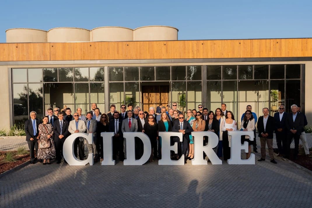 Imagen de fondo para: Nuestros Socios